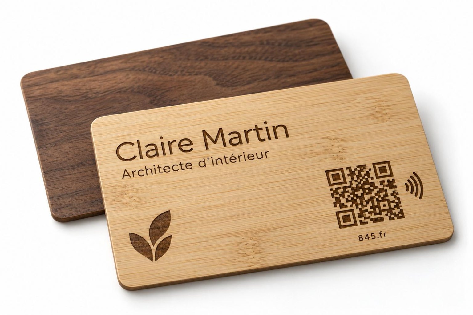 Carte de visite NFC en bois